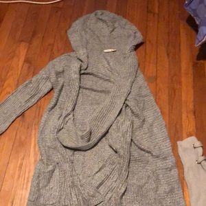 Super cute Cato cardigan
